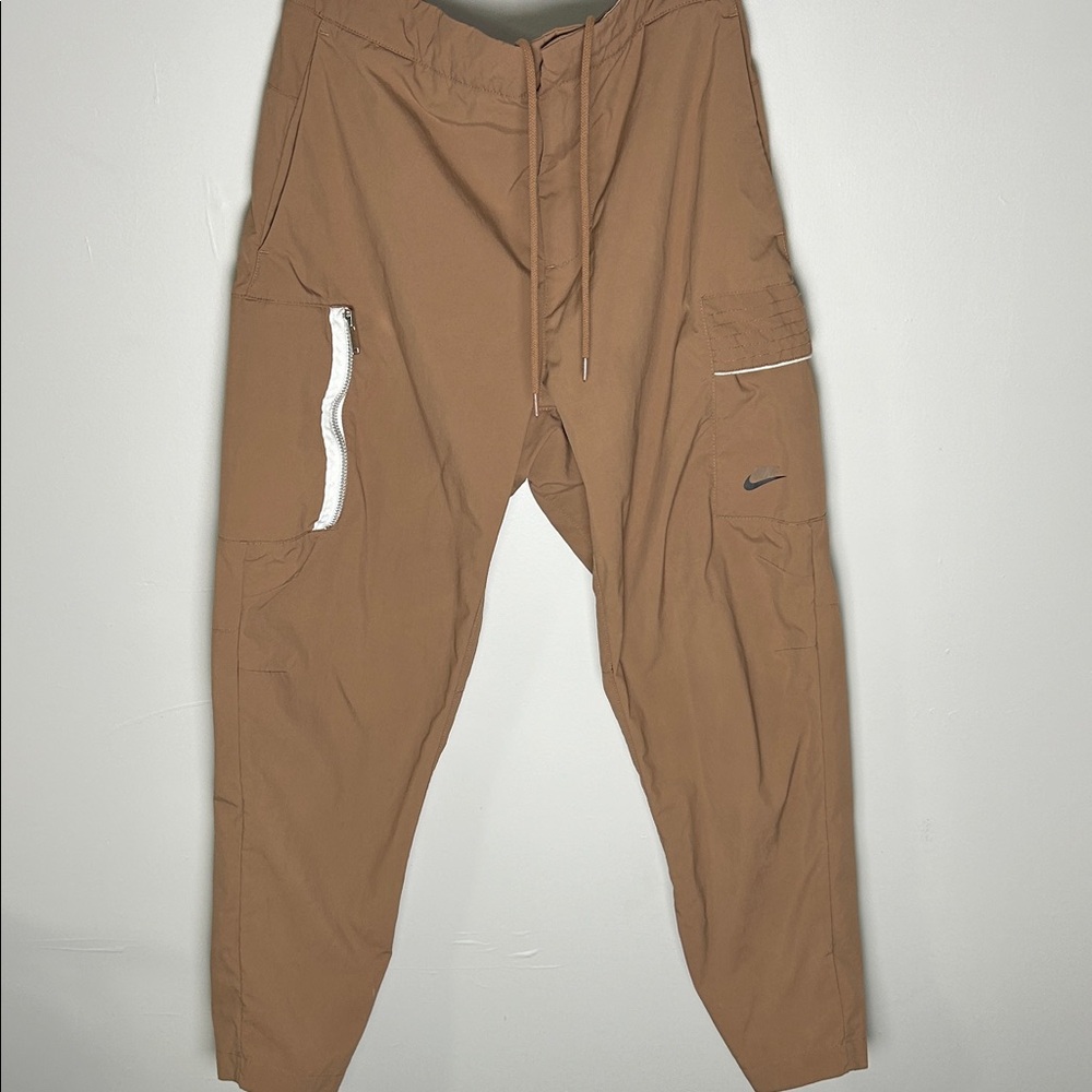 Nike Men's Tan Cargo Pants